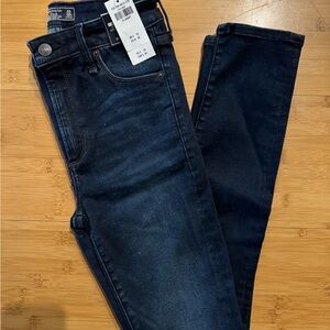 Women’s Blue Jeans